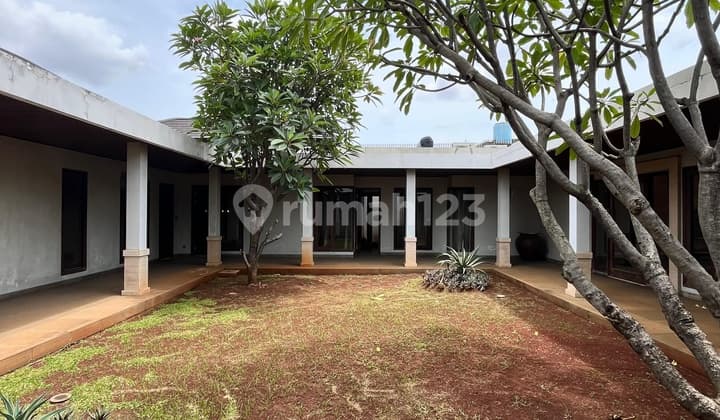 MURAH MODERN MINIMALIST HOUSE JOGLO HALAMAN LUAS, LOKASI STRATEGIS, JALAN LEBAR