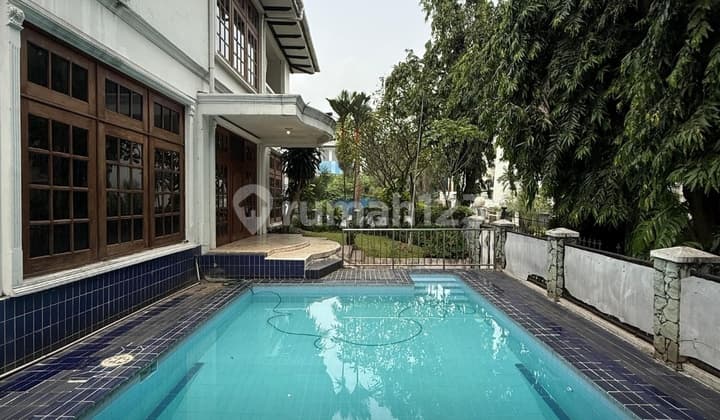 RUMAH CANTIK PONDOK INDAH JAKARTA SELATAN LOKASI STRATEGIS HARGA NJOP