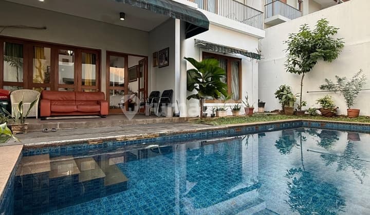 BEAUTIFUL HOUSE ATTRACTIVE PRICE IN LEBAK BULUS WITHIN AN EXCLUSIVE CLUSTER