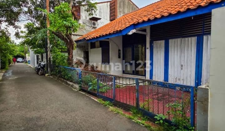 =Jual Rumah di Kebayoran Baru Jakarta Selatan Rumah Lama Hitung Tanah, Lokasi Premium Dekat Scbd dan Sudirman