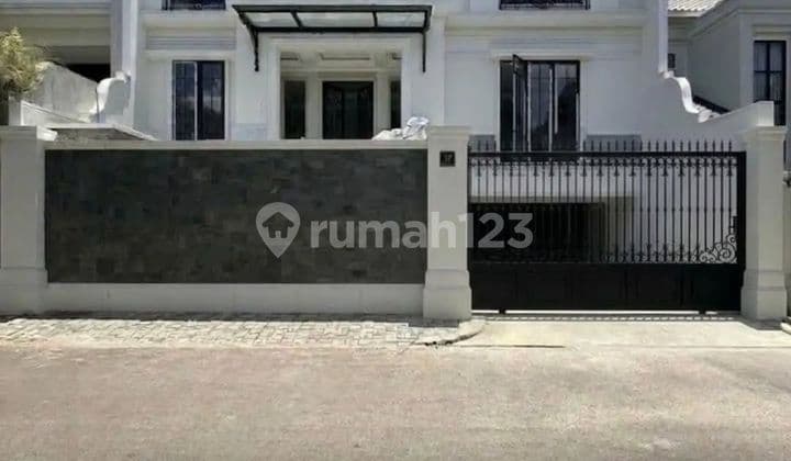 For Sale Brand New Luxurious American Classic Private Lift Private Pool Semi Furnished Prime Area Kebayoran Baru