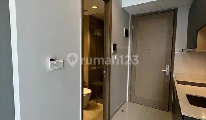 Disewakan Aparteman Taman Anggrek Residences Studio Semi Furnished