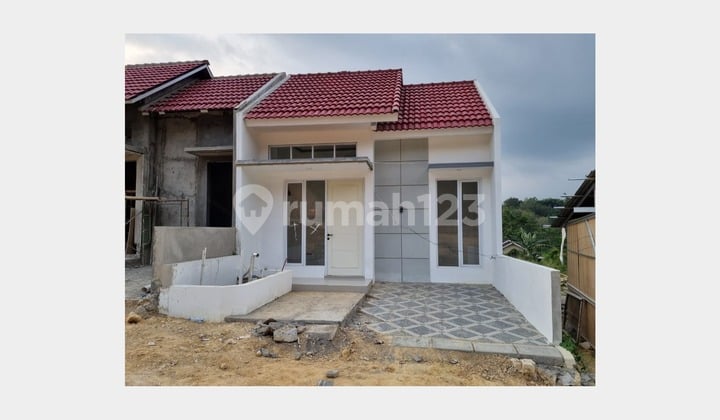 Rumah Murah Area Tenang Seyegan Dekat Pasar Godean Sleman
