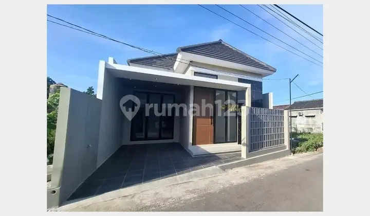 Modern Limasan House Ready to Occupy Near Sambisari Temple Kalasan