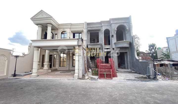 Luxury Ready-to-Live House in Gamping Near Tugu Jogja