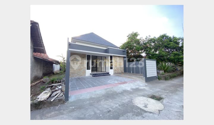 Move-in Ready House Near UII, Affordable Price in Ngemplak Sleman