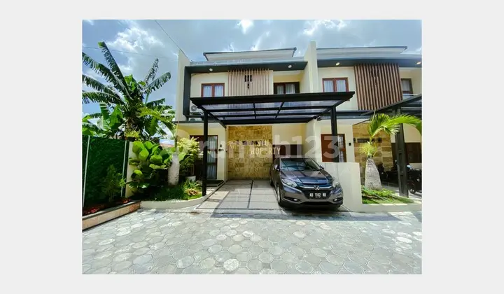 Large 2-Story House in a Cluster Near Candi Sambisari, Kalasan