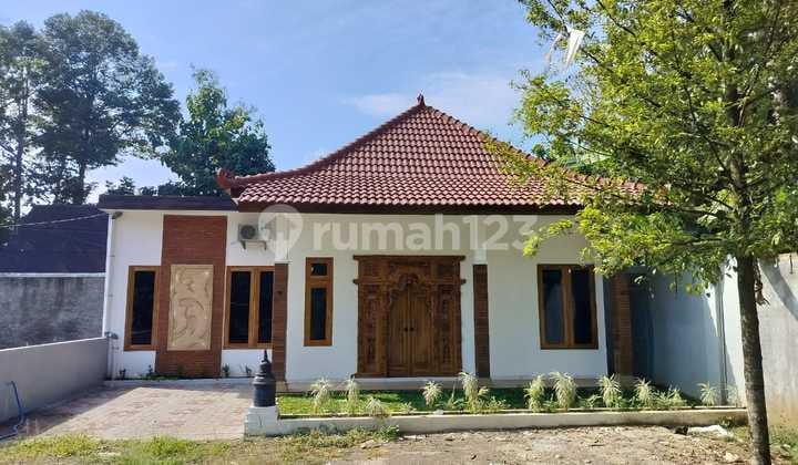 Rumah Cantik Murah Dekat Aman Jiwo Borobudur