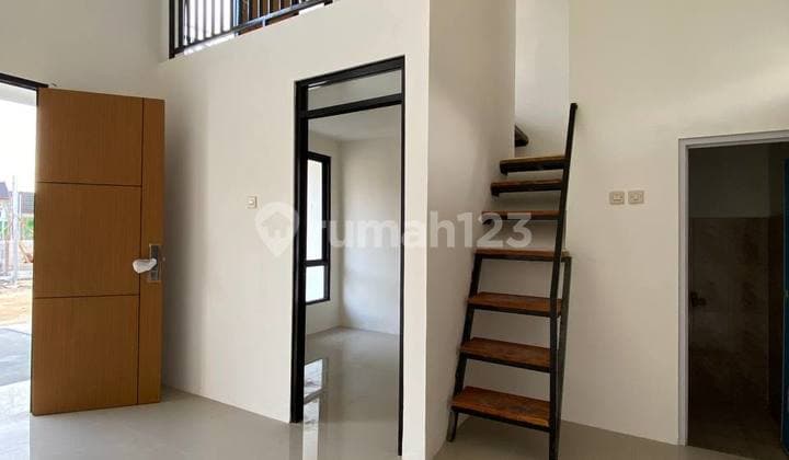Rumah Baru Ready 3Km Stasiun Depok Lama Konsep Balkon Dan Mezzanine