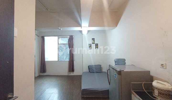 Ready studio apartemen luas cuma 2 jutaan aja siap huni