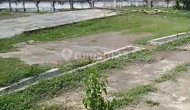 Gudang Daerah Kalisat Jember