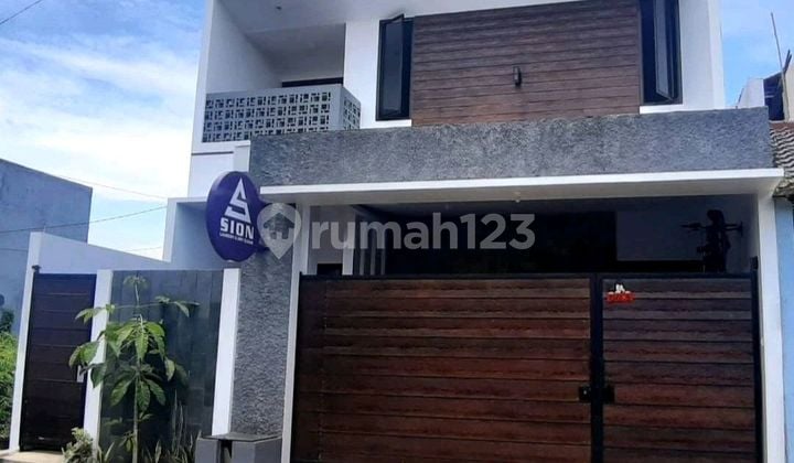 City Center House Jember