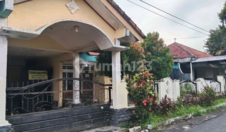 Boarding House Near Jember City University Campus
