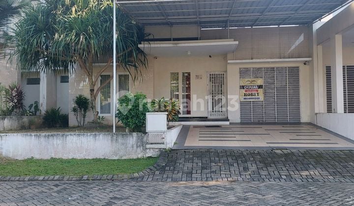 Rumah Elit Pusat Kota Jember