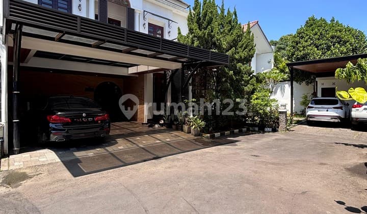 Dijual Rumah Mewah Siap Huni 2 Lantai Mediteranian Style, Finishing Mewah dengan Granit dan Marmer Dalam Compound Elite Bangka, Jakarta Selatan