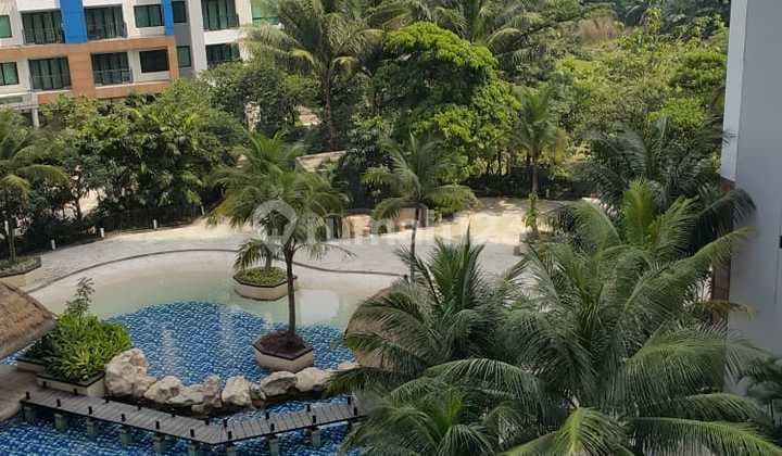 Dijual 2 Kamar Tidur Hampton S Park Apartment View Kolam Renang