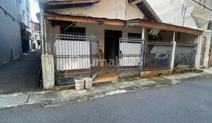 Rumah Tua Cocok Bangun Kosan Or Rumah Selangkah Ke Pizza Hut Benhil