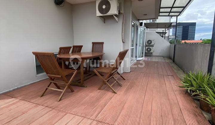 Fully Furnished Minimalist 2Br dengan Balkon Luas di Icon Bintaro Apartment, Tangerang Selatan