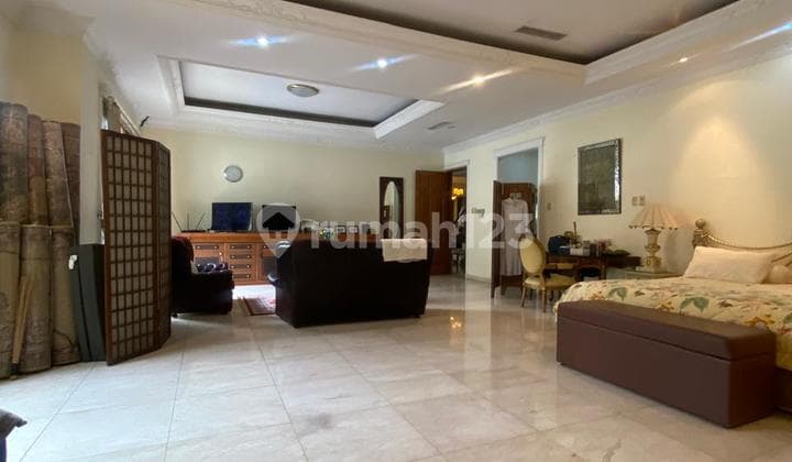 Dijual Rumah Mewah Model Mediteranian, Murah Harga NJOP, di Radio Dalam Lokasi Tenang Cocok Untuk Rumah Ambassador
