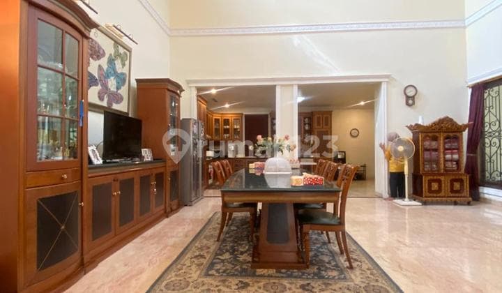Dijual Rumah Mewah Model Mediteranian, Murah Harga NJOP, di Radio Dalam Lokasi Tenang Cocok Untuk Rumah Ambassador