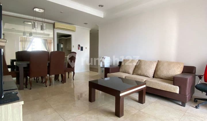 Unit yang Sudah Direnovasi dengan Baik dan Interior Modern di Istana Sahid Sudirman