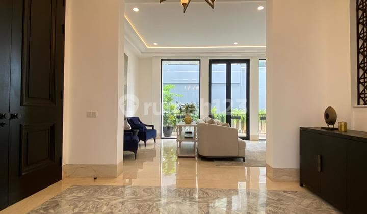 Luxury Brand New 3 Floors House In One Gate System Of 4 House In Kebayoran Baru Radio Dalam 1Km ke Pondok Indah1km