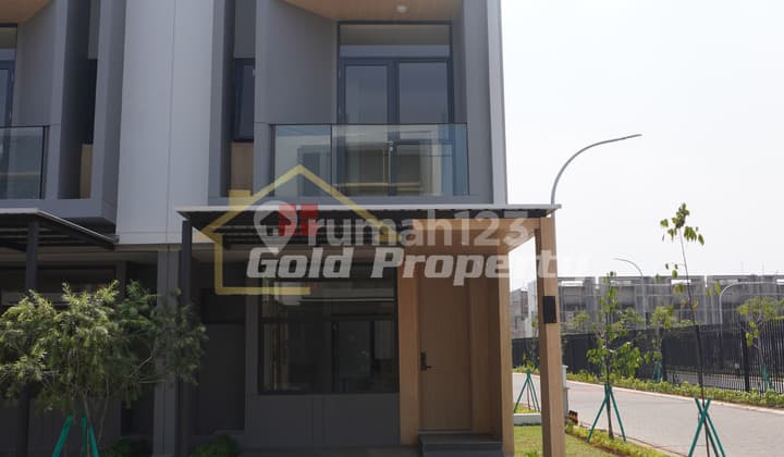 Dijual Rumah Hoek Full Furnished Tanakayu BSD BSD Lokasi Strategis Jalan Boulevard 1 Menit ke Sekolah Genesis Global, Eastvara Mall, Grandlucky, The Barn, 2 Menit ke Gading Serpong Jual Rugi