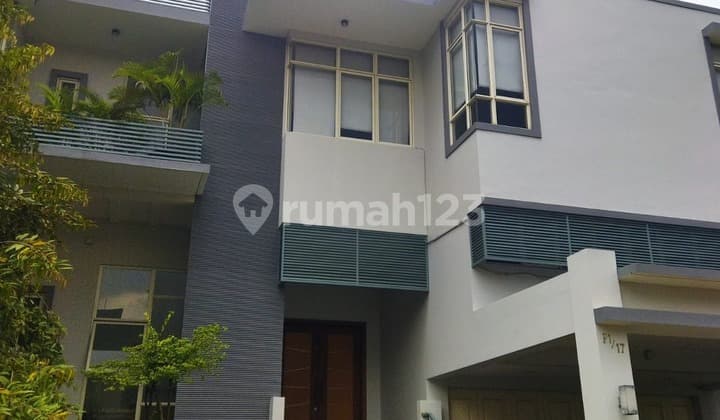Rumah Bagus SHM di Gerbang Cluster Taman Telaga Golf Bsd, Jl. Danau Maninjau, Lengkong Gudang, Serpong, Kota Tangerang Selatan, Banten, Indonesia, 15321, Bsd Telaga Golf