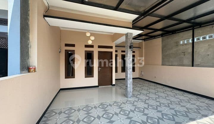 Rumah terjangkau dan terlaris dekat STT Telkom dan tol Buahbatu