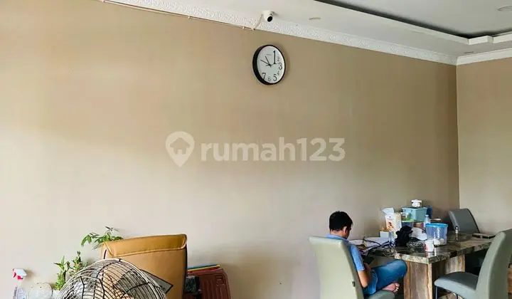 For Sale 2-Story Hook House Fully Furnished Position Near Main Road in Permata Harapan Baru