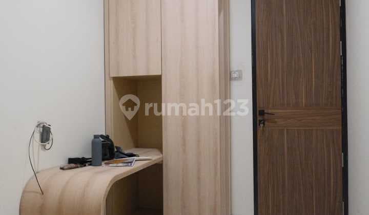 Dijual Rumah Lux Mewah 2 lantai Nayyara Homes, Padurenan Kecamatan Mustika Jaya , Bekasi Timur
