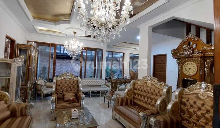 Sale Rumah Cantik Mewah 2 Lt Sekaligus Bisa Usaha Lokasi Pinggir Jalan Lb 450m2 Harapan Indah Bekasi