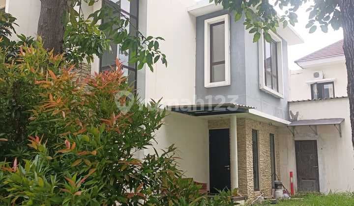 Dijual Cepat Rumah Hook Bagus , Murah & Mewah 2 LT Full Renovasi full Furnished di Cluster Asera One south
