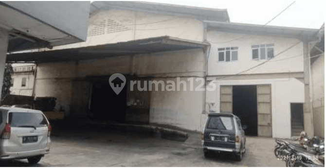 Jual Gudang di Semanan Megah Seberang Pergudangan Bizzpark Ncy
