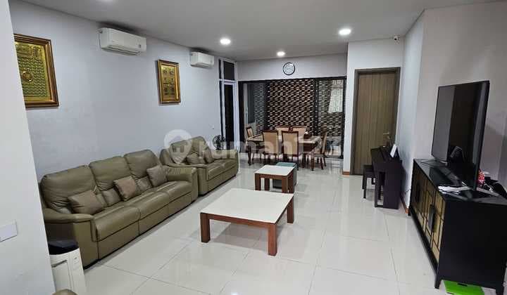 Jual Rumah 3 Lantai Cluster Caelus Greenwich BSD Yli