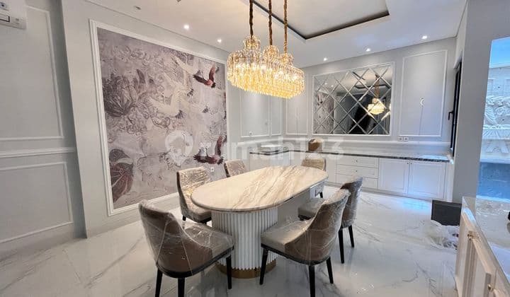 Di Jual Rumah Mewah di Alam Sutera Sutera Palmyra