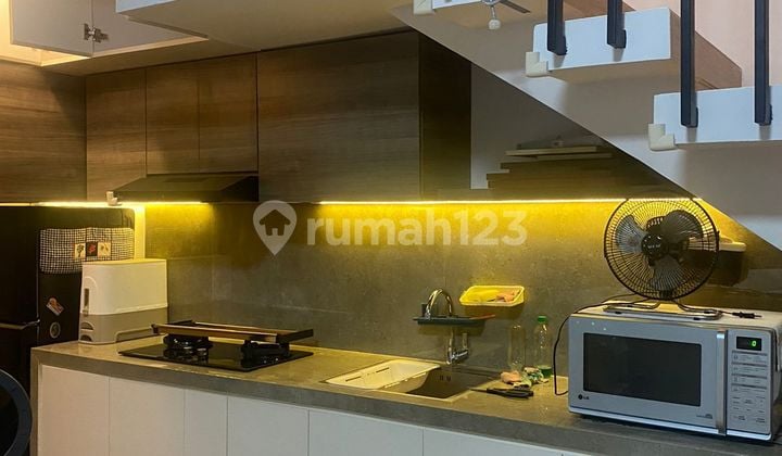 Jual Cepat Rumah 2 Lantai di Lippo Karawaci Ade