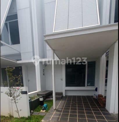 Disewakan Rumah Bagus di Inspirahaus Tabebuya, BSD City Tjn