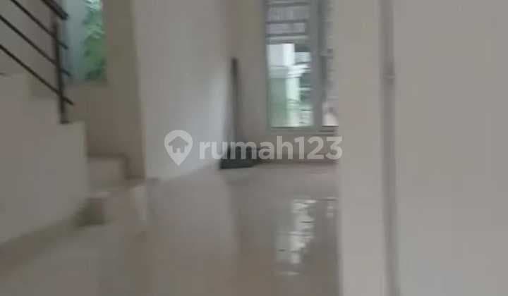 Jual dan Disewakan Rumah Cluster I'rossa Gading Serpong Lha