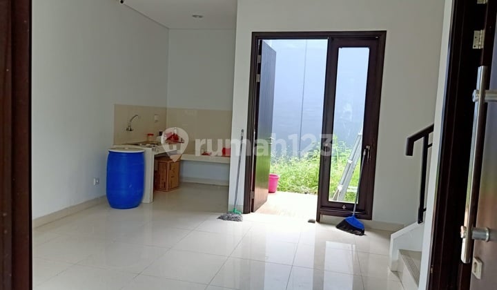 Rumah Siap Huni Dikawasan BSD Eminent