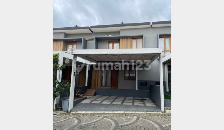 Rumah Siap Huni Bebas Banjir Dekat Taman Kota di Dago Awiligar Kota Bandung