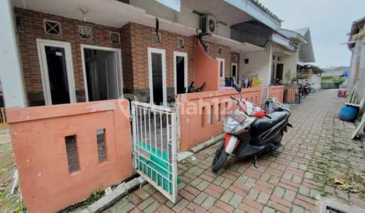 Dijual rumah siap huni Rp 275 juta Lokasi strategis di KSU Depok2