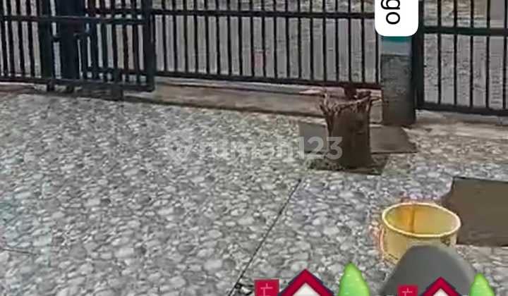 Dijual Rumah Strategis Dekat Jalan Raya