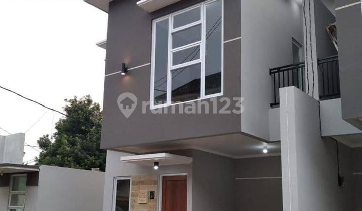 Dijual Rumah Plus Isi Perabotan Nya di Dalam Cluster di Beji Depok