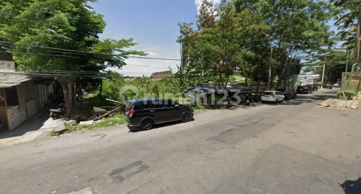 Tanah Pekarangan 594 Meter Persegi Strategis Dekat Pakuwon Mall, Condongcatur, Sleman