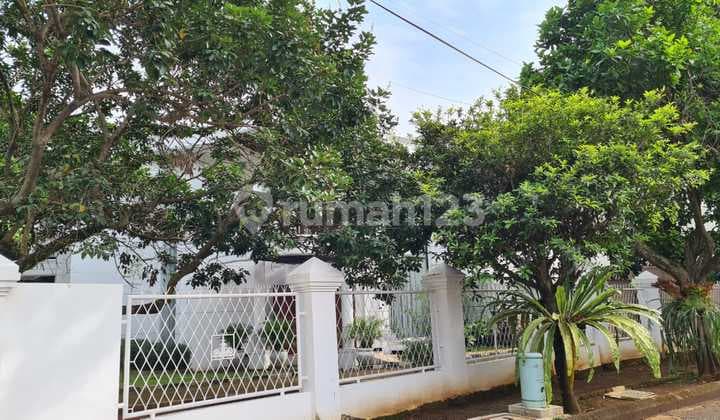 Rumah Halaman Luas di Lebak Bulus Jakarta Selatan
