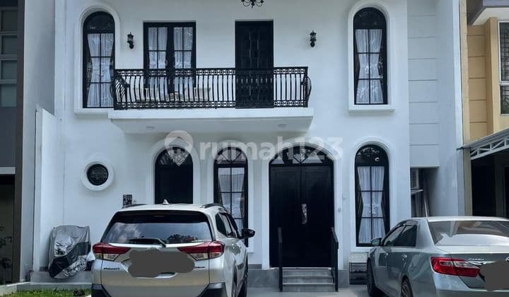 Rumah Bangunan Baru American Classic di Delatinos BSD