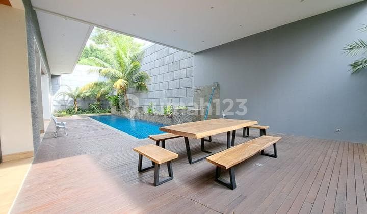 New 3-Story House with Luxurious Swimming Pool on the Terrace in Bukit Golf BSD City