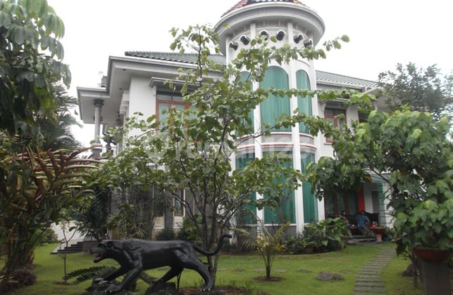 Rumah Mewah Halaman Luas Di Bogor Nirwana Residence