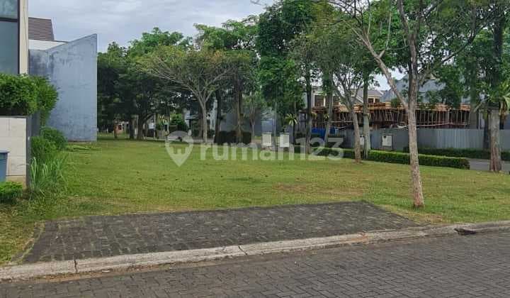 Huk Plot in Greenwich BSD Cluster Mayfield Location on Boulevard